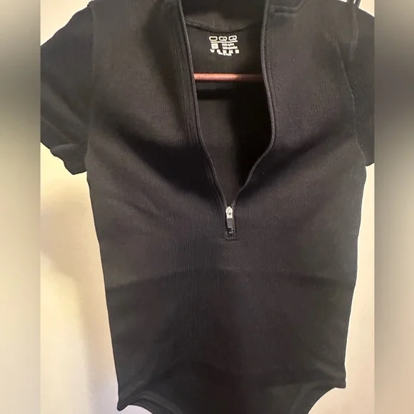 OQQ Half Zip Bodysuit - Picture 4 of 13